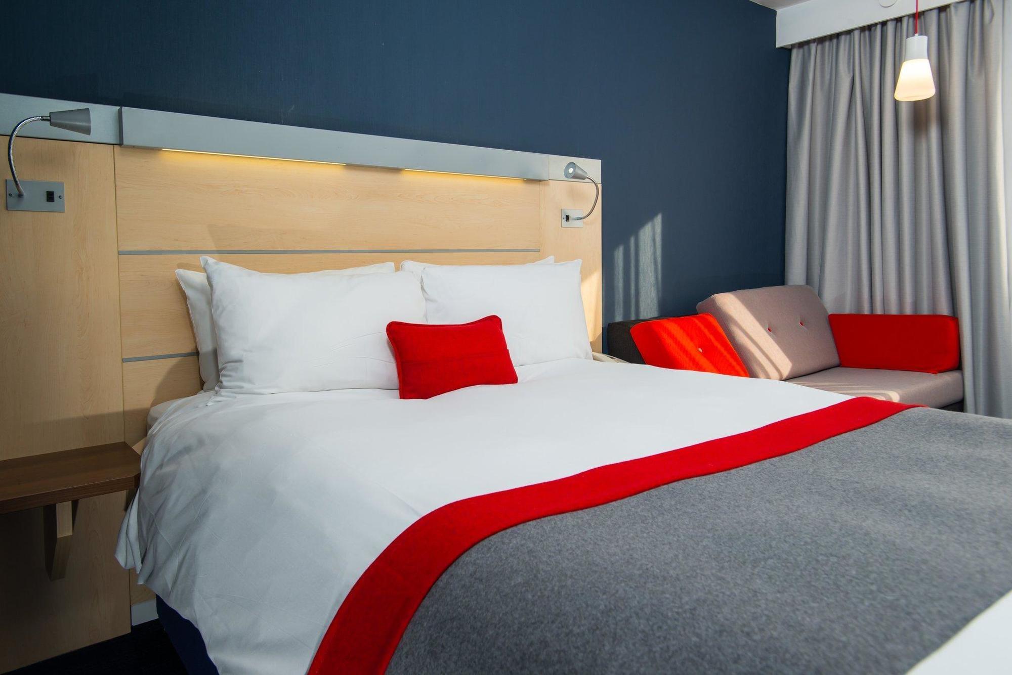 Holiday Inn Express Exeter East By Ihg Exteriér fotografie